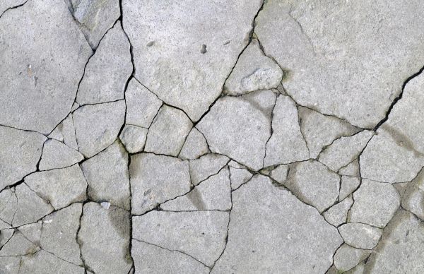 Concrete Crack Repair in Cedar Falls