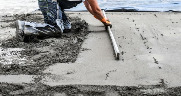Cost of Cracked Driveway Repair in Cedar Falls